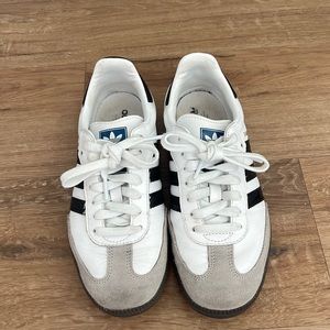 Adidas Sambas